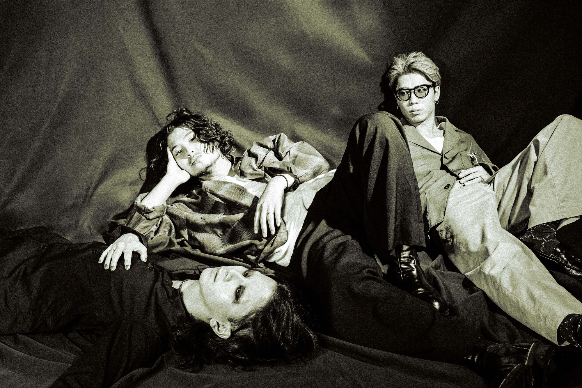 New アー写公開！ | SIX LOUNGE official site